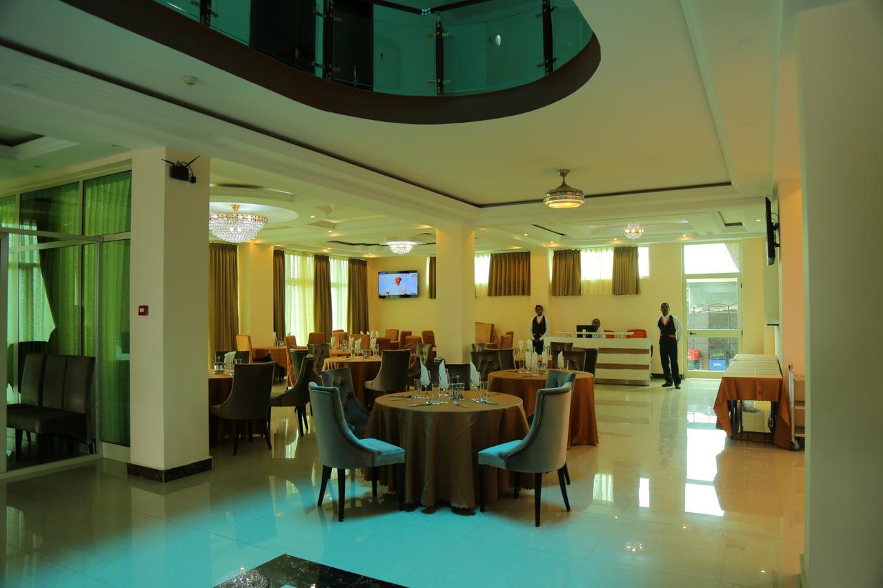 Solyana Hotel 바히르 다르 외부 사진