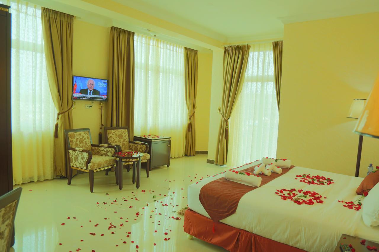 Solyana Hotel 바히르 다르 외부 사진